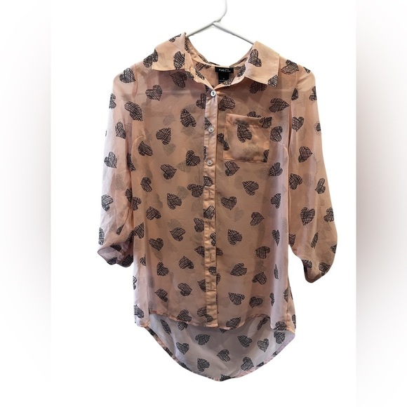 Rue 21 Blush Collar Buttondown Midsleeve RollTab Heart V Neck Shirt Size Small - Picture 4 of 14